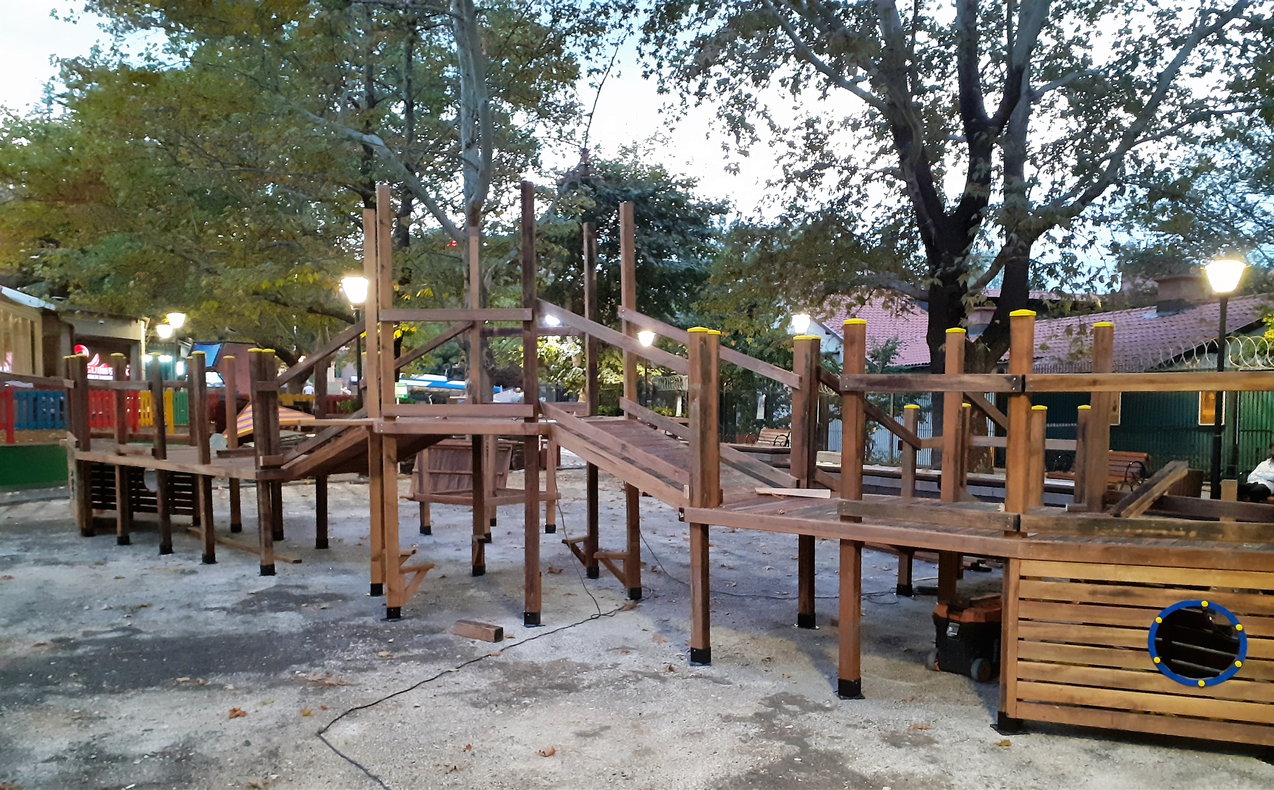 OYUN PARKI İÇİN ÇALIŞMALAR GECE BAŞLADI