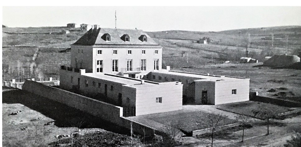 SEMTİMİZİN EN ESKİ BİNALARINDAN AVUSTURYA ELÇİLİĞİNİN İLK FOTOĞRAFI VE YAZAR ŞEFİK ONAT’IN KALEMİNDEN YAPILIŞ ÖYKÜSÜ